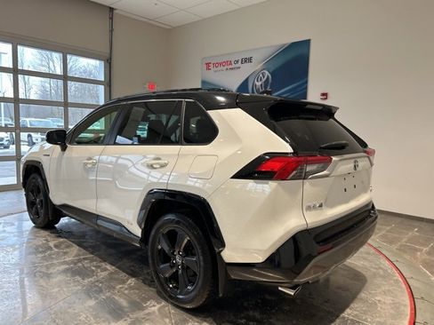 Used 2019 Toyota RAV4 XSE w/ Carpet Mat Package image 4