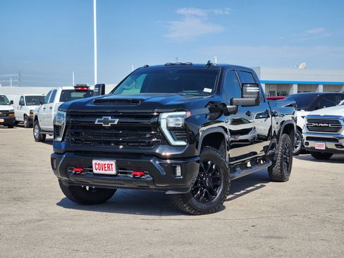 Used 2025 Chevrolet Silverado 2500 LTZ w/ Trail Boss Package AWD/4WD image 1
