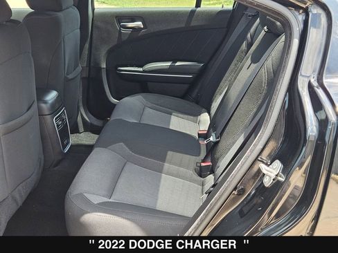 Used 2022 Dodge Charger SXT RWD image 17