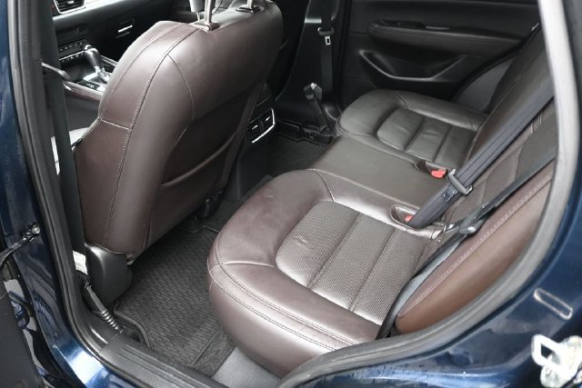 Certified 2023 MAZDA CX-5 Signature AWD/4WD image 13