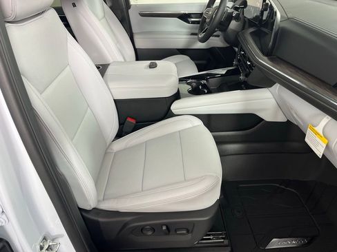 New 2026 Chevrolet Tahoe Premier w/ Sun And Tow Package image 14