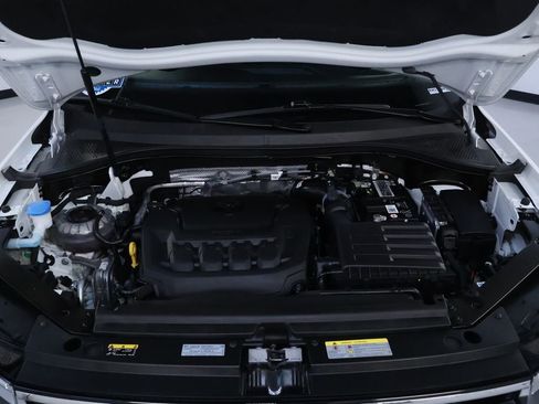 Used 2023 Volkswagen Tiguan SE image 34