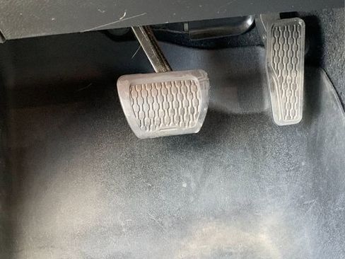 Certified 2020 Jeep Wrangler Unlimited Sahara image 40