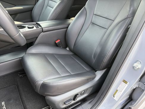 Certified 2023 Nissan Rogue SL AWD/4WD image 26