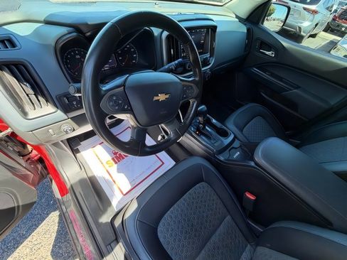 Used 2020 Chevrolet Colorado Z71 RWD image 14