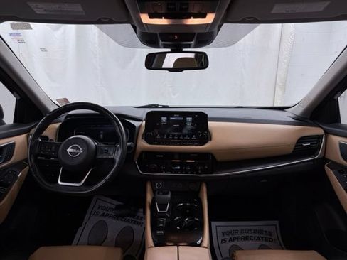 Used 2023 Nissan Rogue Platinum FWD image 33
