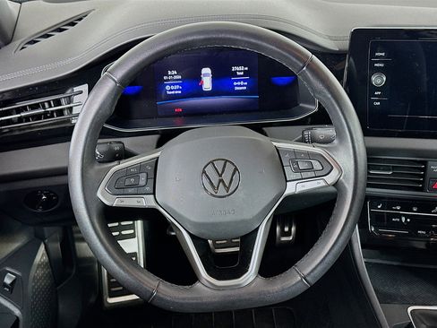 Used 2025 Volkswagen Jetta Sport image 18