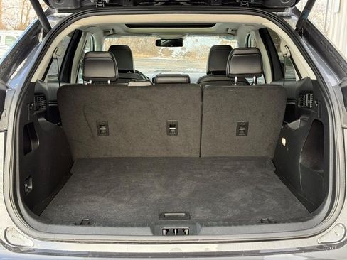 Certified 2024 Ford Edge SEL w/ Convenience Package image 6