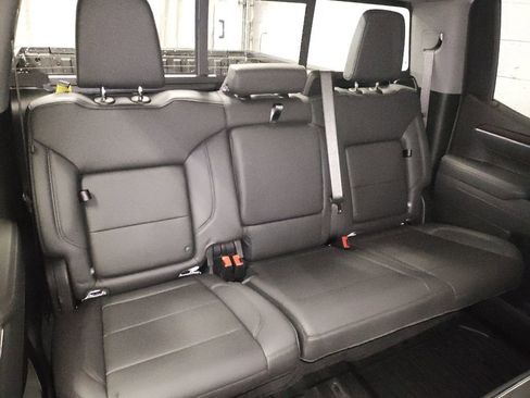 New 2026 GMC Sierra 1500 SLT AWD/4WD image 10