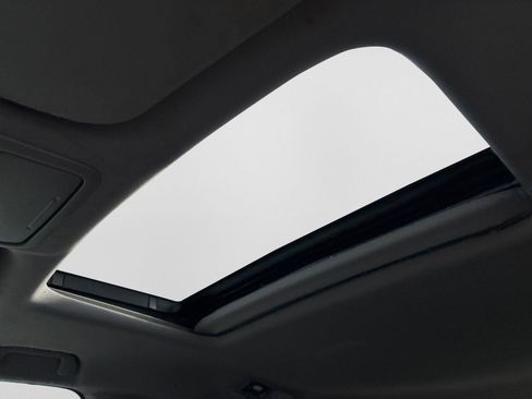 Used 2018 Honda Odyssey EX-L image 33