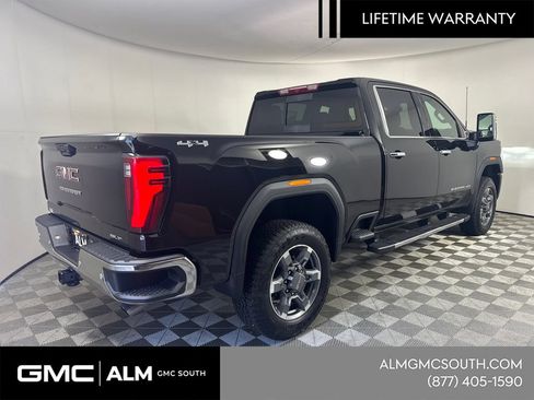 New 2026 GMC Sierra 2500 SLT w/ SLT Premium Package AWD/4WD image 6