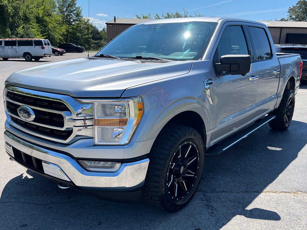 Used 2021 Ford F150 XLT w/ Equipment Group 302A High AWD/4WD image 5