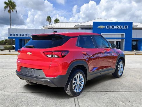 Used 2026 Chevrolet TrailBlazer LS w/ LS Convenience Package image 4