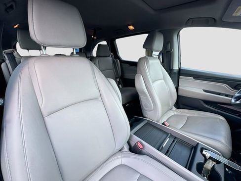 Certified 2024 Honda Odyssey EX-L image 29