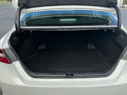 Used 2023 Toyota Camry SE image 18