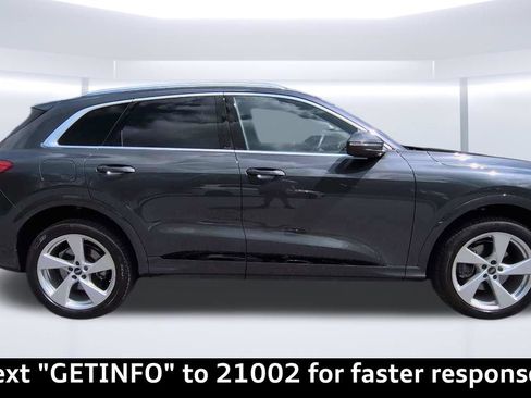 Certified 2025 Audi Q5 Premium Plus AWD/4WD image 38