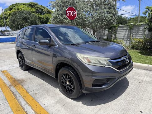 Used 2016 Honda CR-V LX image 3