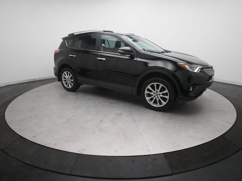 Used 2018 Toyota RAV4 Limited w/ Advanced Technology Package AWD/4WD image 37