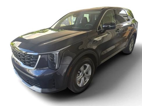 New 2026 Kia Sorento LX FWD image 8
