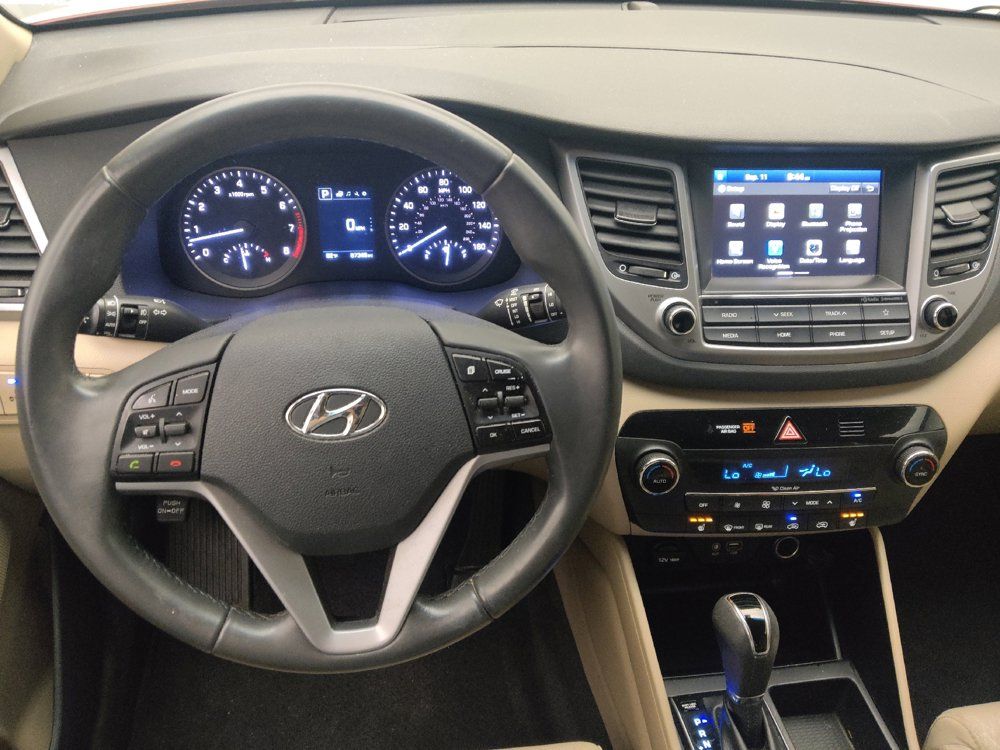 Used 2018 Hyundai Tucson Value w/ Cargo Package FWD image 22