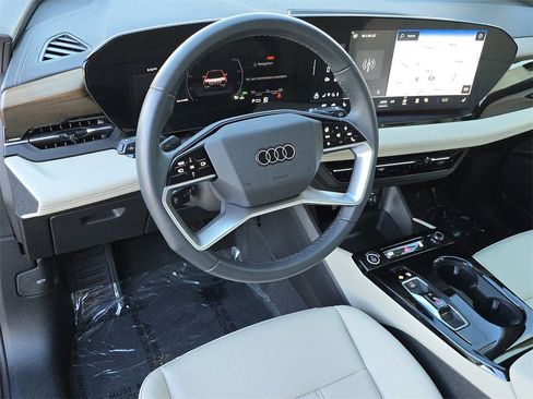 Certified 2025 Audi Q6 e-tron Premium w/ Convenience Package image 16