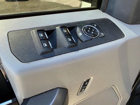 Used 2022 Ford F350 XL w/ Power Equipment Group image 17