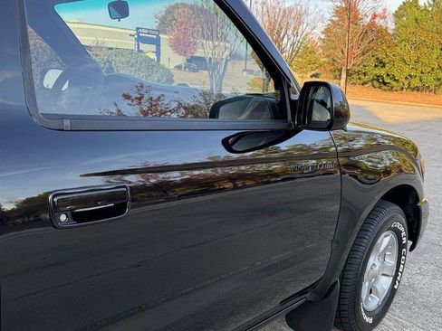 Used 2000 Toyota Tacoma 2WD Xtracab image 74