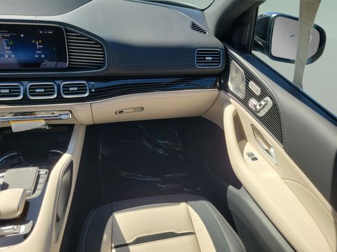 New 2026 Mercedes-Benz GLE 53 AMG 4MATIC Coupe image 15