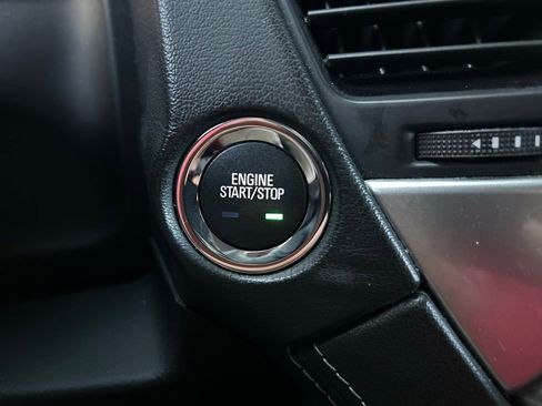 Used 2017 Chevrolet Suburban LT w/ LT Signature Package image 30