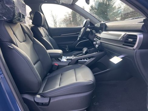 New 2025 Kia Telluride S image 16