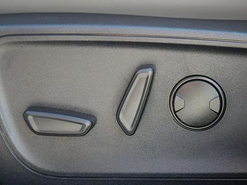 Used 2025 Ford Bronco Sport Badlands image 14