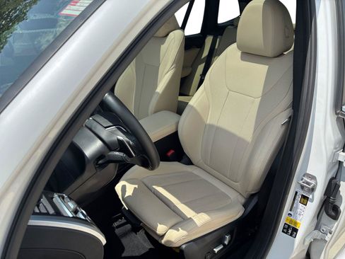 Used 2023 BMW X3 xDrive30i w/ Premium Package w/ZPA AWD/4WD image 21
