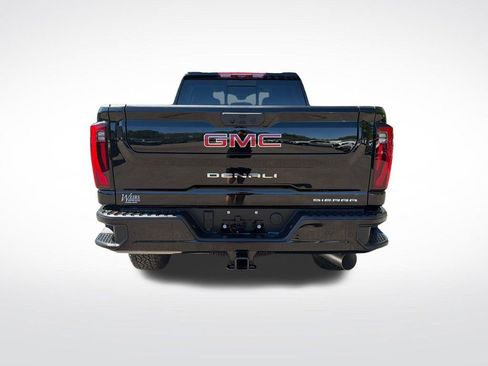 New 2026 GMC Sierra 2500 Denali w/ Denali Reserve Package AWD/4WD image 4