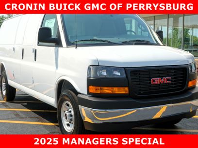 New 2025 GMC Savana 3500 Extended w/ Driver Convenience Package