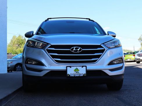 Used 2017 Hyundai Tucson SE w/ SE Popular Package 02 FWD image 17