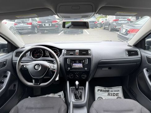 Used 2016 Volkswagen Jetta S FWD image 11
