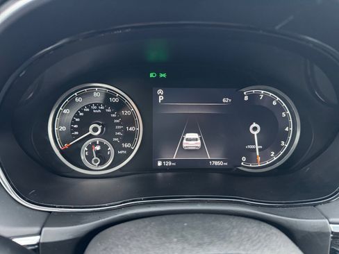 Used 2023 Genesis GV70 2.5T image 10