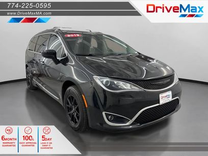Used 2019 Chrysler Pacifica Touring-L