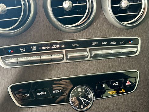 Certified 2020 Mercedes-Benz C 300 4MATIC Sedan image 19