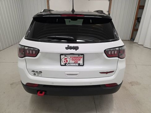 New 2026 Jeep Compass Trailhawk AWD/4WD image 4