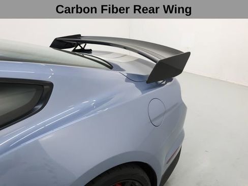 Used 2022 Ford Mustang Shelby GT500 w/ Carbon Fiber Track Pack RWD image 46