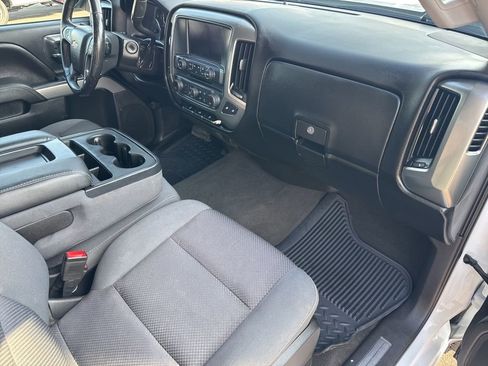 Used 2018 Chevrolet Silverado 1500 LT w/ All Star Edition AWD/4WD image 27