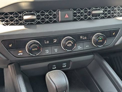 Used 2025 Honda Accord SE image 28