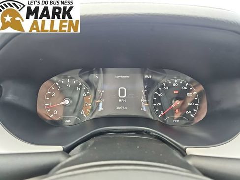 Used 2025 Jeep Compass Limited AWD/4WD image 11