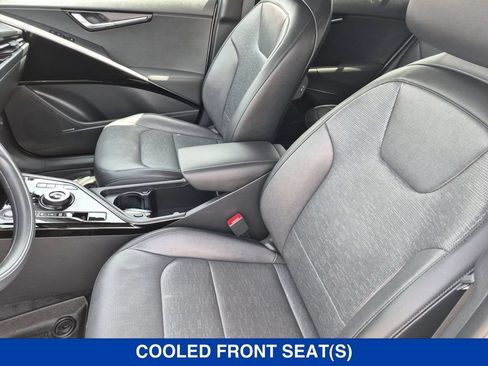 Used 2023 Kia Niro Wave w/ Wave Preserve Package FWD image 13