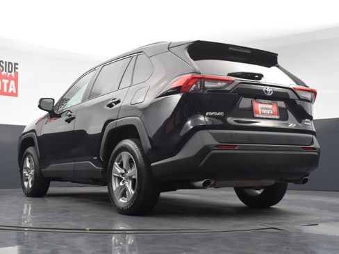 Used 2023 Toyota RAV4 XLE w/ Convenience Package AWD/4WD image 28