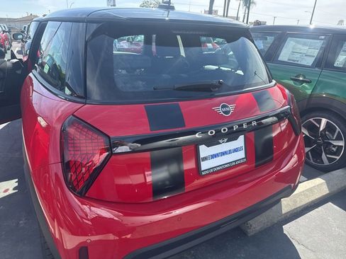 New 2026 MINI Cooper 2-Door Hardtop image 5