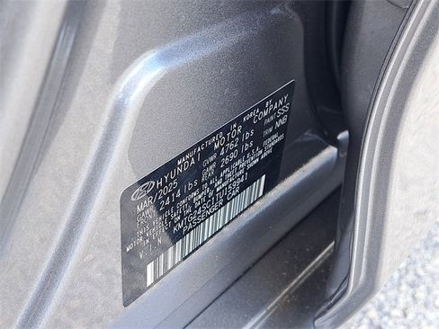 New 2026 Genesis G70 2.5T Prestige image 29