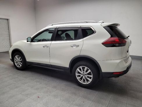 Used 2018 Nissan Rogue SV w/ Sun & Sound Touring Package AWD/4WD image 3