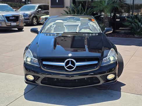 Used 2012 Mercedes-Benz SL 550 image 7